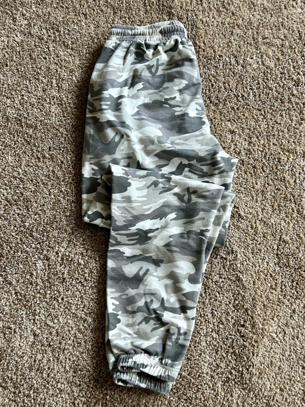 Amazon Camo Jogger Pants - Gray Camo